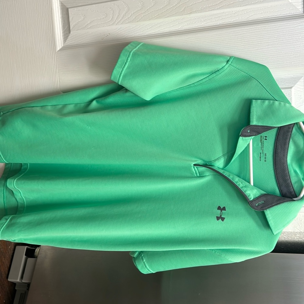 Men’s Large Under Armour Polo